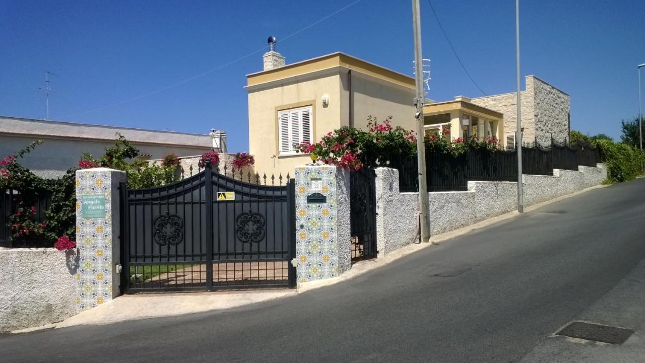 Bed And Breakfast Angolo Fiorito Чивитавекия Екстериор снимка
