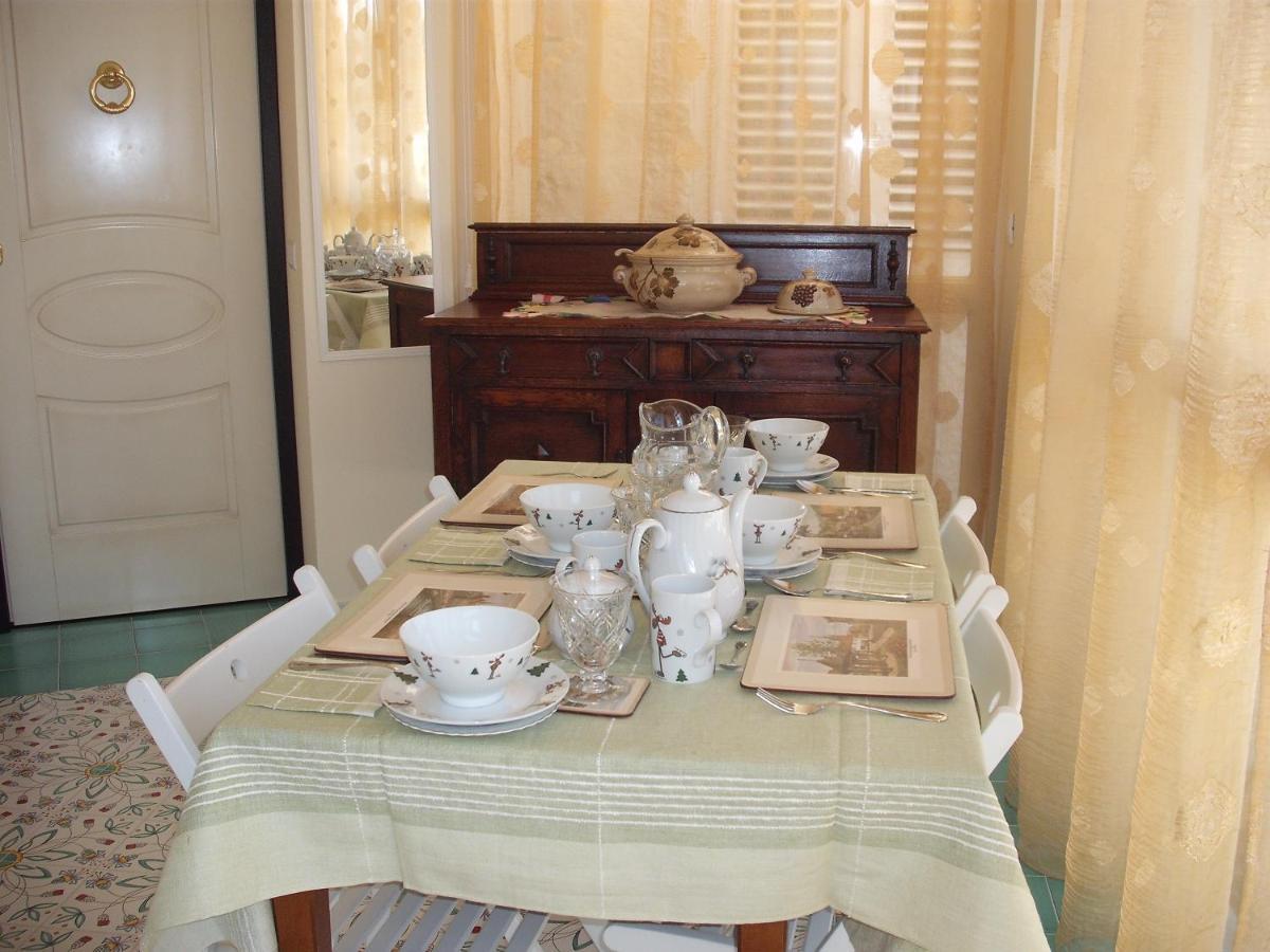 Bed And Breakfast Angolo Fiorito Чивитавекия Екстериор снимка