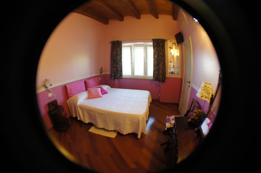 Bed And Breakfast Angolo Fiorito Чивитавекия Екстериор снимка